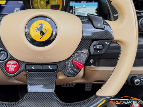 Used 2022 Ferrari F8 Tributo RWD image 30