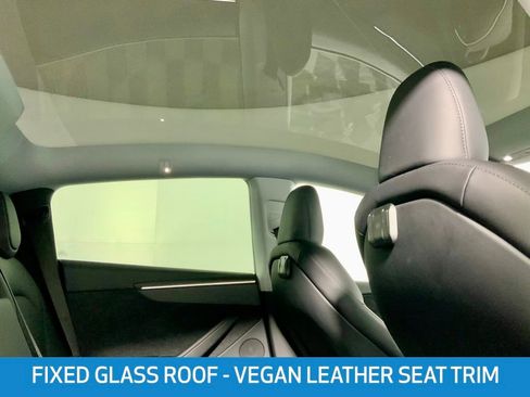 Used 2026 Tesla Model Y Long Range image 3