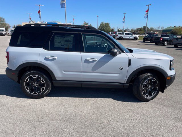 New 2026 Ford Bronco Sport Outer Banks w/ Outer Banks Tech Package+ AWD/4WD image 11