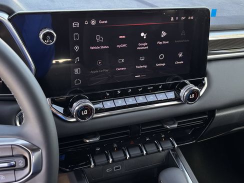 New 2026 GMC Canyon Elevation w/ Convenience Package RWD image 13