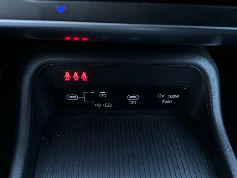 Used 2025 Hyundai Kona SEL image 26