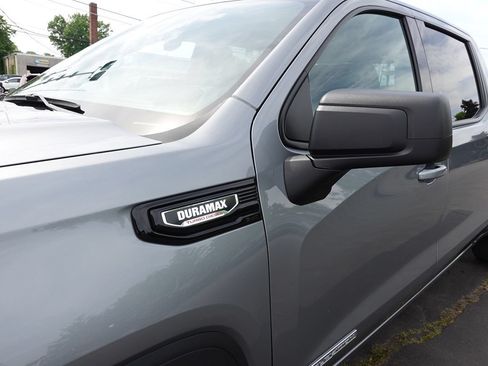 Used 2024 GMC Sierra 1500 Elevation w/ Preferred Package AWD/4WD image 7