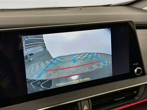 New 2026 Toyota Prius Plug-In Hybrid FWD image 14