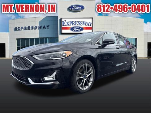 Used 2020 Ford Fusion Titanium FWD image 1