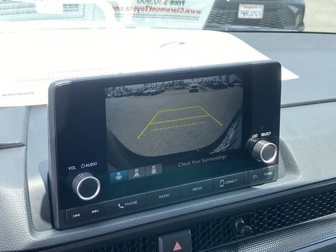 Used 2025 Honda CR-V LX image 30