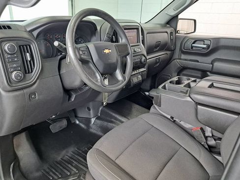 Used 2022 Chevrolet Silverado 1500 Custom AWD/4WD image 6