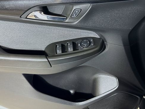 Used 2025 Chevrolet TrailBlazer LT image 15