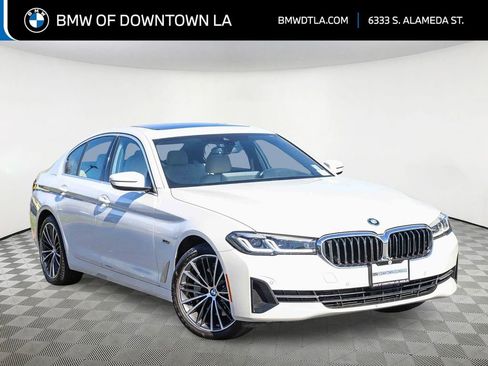 Certified 2023 BMW 530e 530e iPerformance w/ Premium Package image 1
