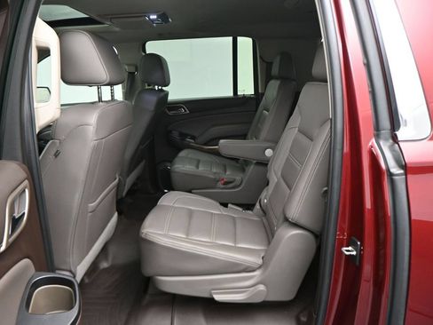 Used 2017 GMC Yukon XL Denali w/ Open Road Package AWD/4WD image 11