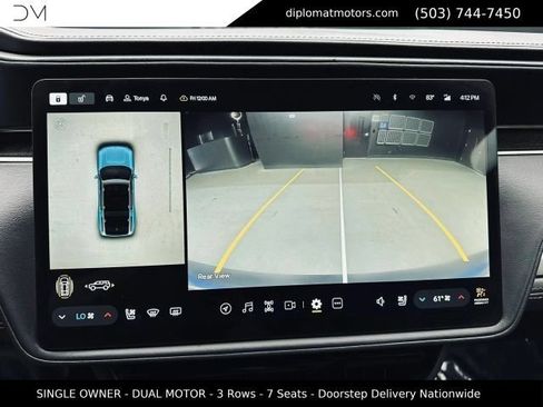 Used 2025 Rivian R1S Adventure AWD/4WD image 42