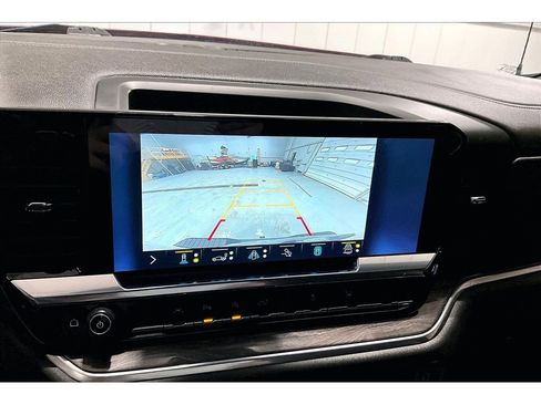 Used 2022 Chevrolet Silverado 1500 LTZ w/ LTZ Premium Package image 22