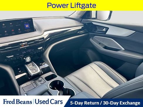 Used 2023 Acura MDX SH-AWD image 28