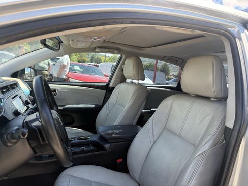 Used 2015 Toyota Avalon XLE Premium FWD image 13