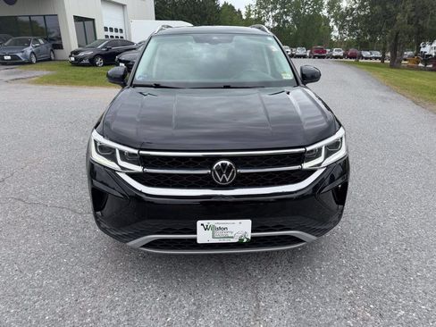 Used 2023 Volkswagen Taos SEL AWD/4WD image 8