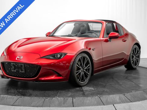 Used 2024 MAZDA MX-5 Miata RF Grand Touring RWD image 3