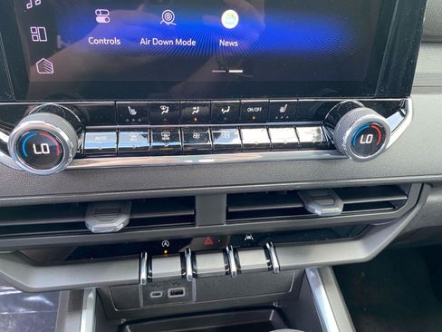 New 2026 Chevrolet Colorado Trail Boss AWD/4WD image 23