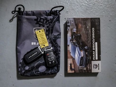 Used 2020 RAM 2500 Laramie w/ Night Edition image 59