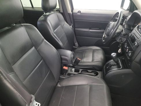 Used 2015 Jeep Patriot High Altitude image 21