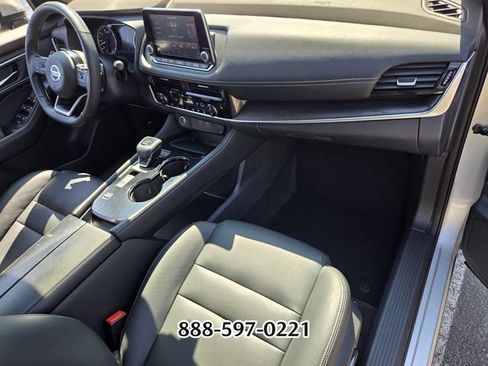 Used 2021 Nissan Rogue SL FWD image 19