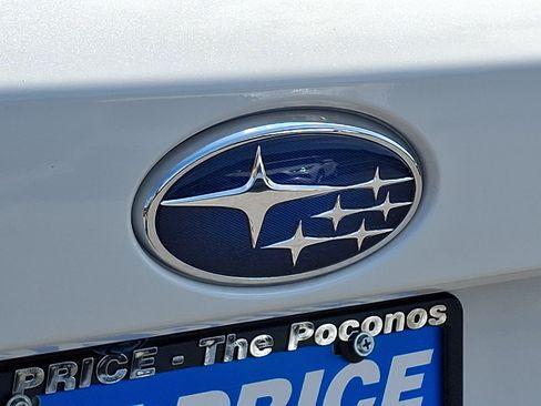Used 2025 Subaru Outback Premium AWD/4WD image 30