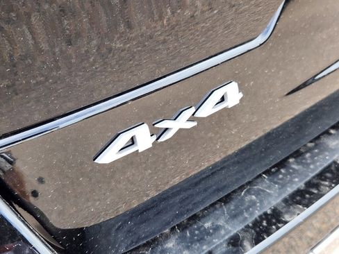 New 2025 Jeep Grand Cherokee Overland w/ Luxury Tech Group IV image 11