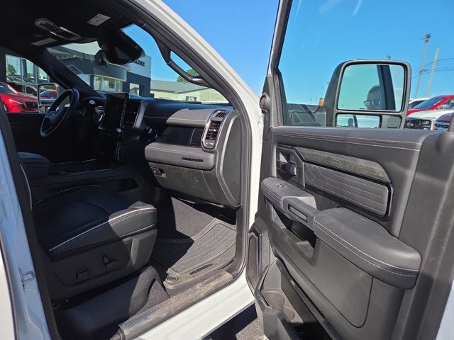 Used 2026 RAM 2500 Limited AWD/4WD image 13