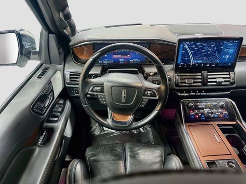 Used 2024 Lincoln Navigator L Black Label AWD/4WD image 24