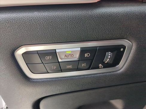 Used 2023 BMW X5 xDrive40i AWD/4WD image 11