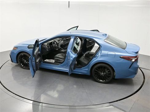 Used 2024 Toyota Camry XSE image 40