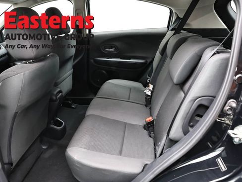Used 2020 Honda HR-V LX image 19