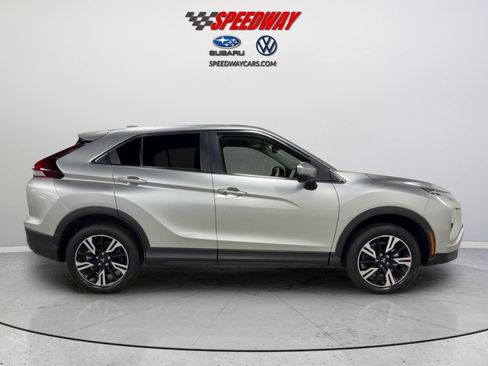 Used 2025 Mitsubishi Eclipse Cross SE AWD/4WD image 4