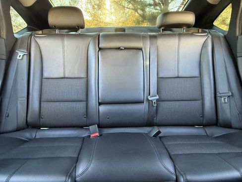 Used 2018 Chevrolet Impala LT image 40