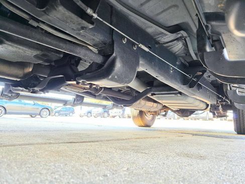 Used 2002 Ford Explorer Sport Trac 2WD image 3