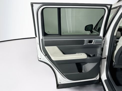 Used 2026 Hyundai Santa Fe SEL FWD image 26
