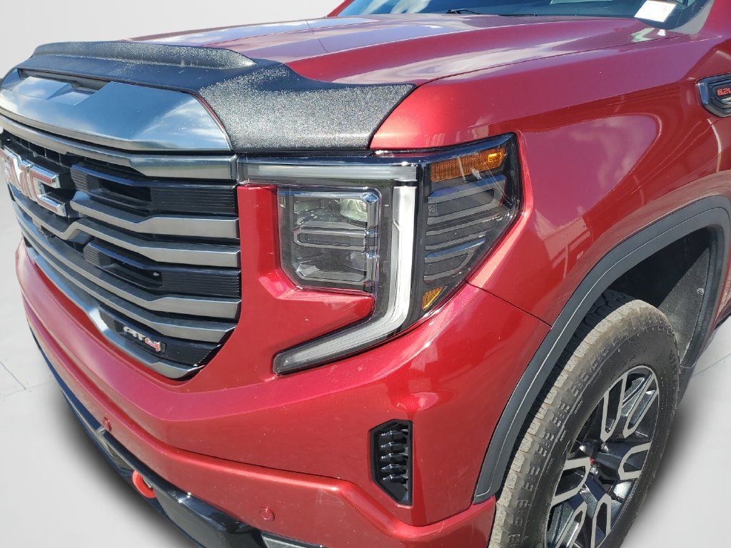Used 2022 GMC Sierra 1500 AT4 w/ AT4 Premium Package AWD/4WD image 25