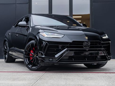 Used 2024 Lamborghini Urus S AWD/4WD image 2