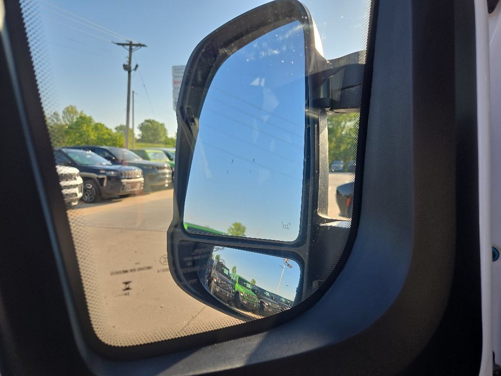 Used 2025 RAM ProMaster 2500 w/ Convenience Group FWD image 27