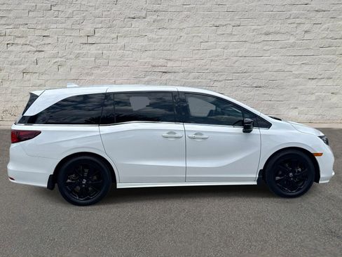 Used 2023 Honda Odyssey Sport image 5