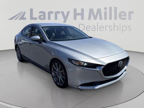 Used 2019 MAZDA MAZDA3 Sedan w/ Select Package FWD image 7