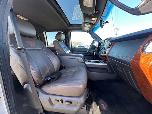 Used 2015 Ford F250 King Ranch image 28