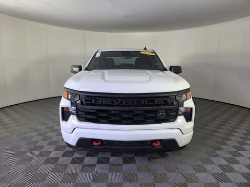 Used 2024 Chevrolet Silverado 1500 Custom RWD image 3