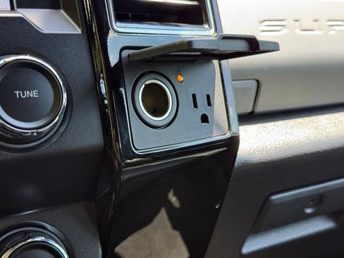 Used 2021 Ford F250 Lariat AWD/4WD image 16