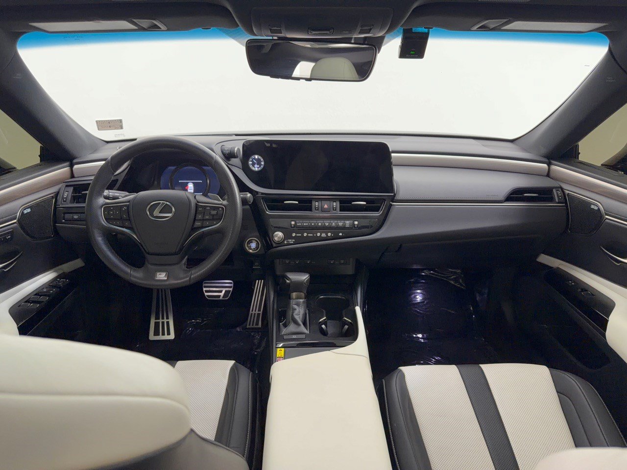 Used 2024 Lexus ES 350 F Sport FWD image 17