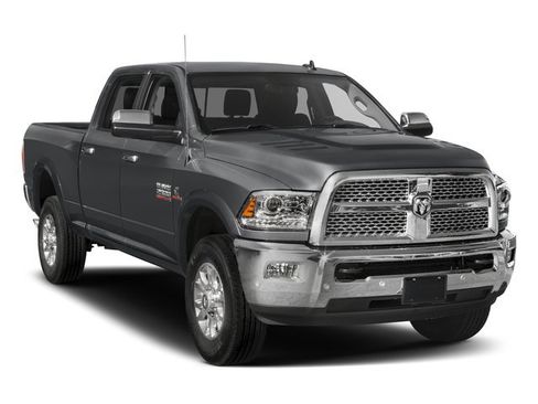 Used 2017 RAM 2500 Laramie image 9