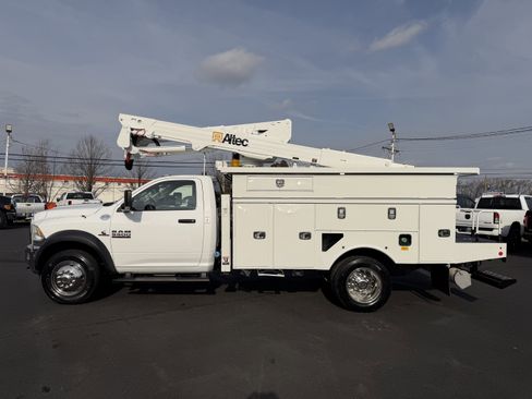 Used 2017 RAM 5500 Tradesman w/ Power & Remote Entry Group image 10