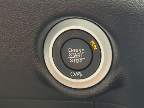 New 2027 Chrysler Pacifica LX FWD image 23