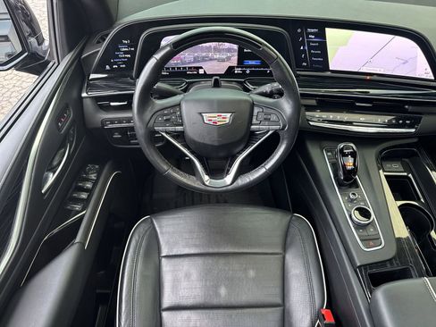Used 2022 Cadillac Escalade Sport image 28