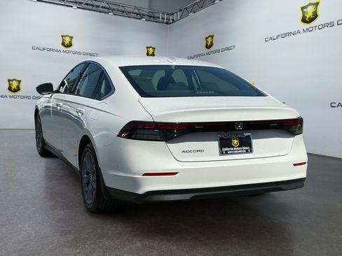 Used 2023 Honda Accord EX image 7
