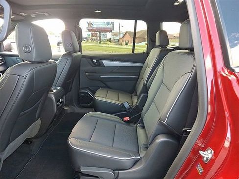 New 2026 Buick Enclave Preferred w/ Power Package image 7