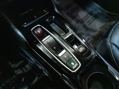 Used 2022 Chevrolet Bolt EUV LT w/ Convenience Package image 29